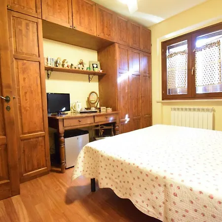 La Collina Nel Cuore 아파트 로레토